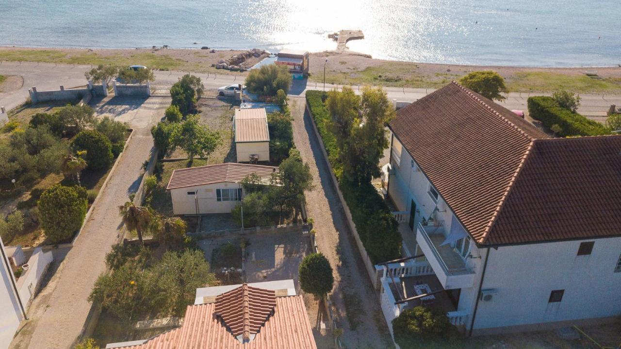 Apartment Robyn On The Beach Srima Extérieur photo